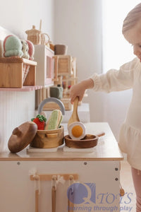 Mahogany Pot and Pan Set