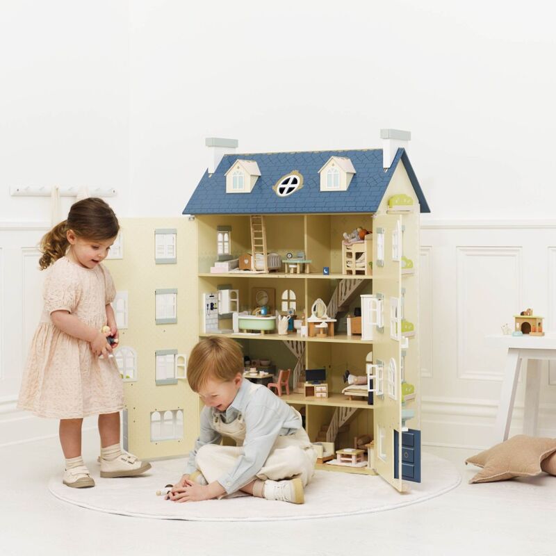 Le Toy Van Palace Wooden House