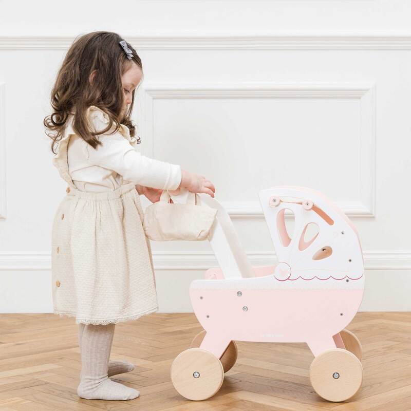 Le Toy Van Dolls and Accessories Le Toy Van Sweet Dreams Pram