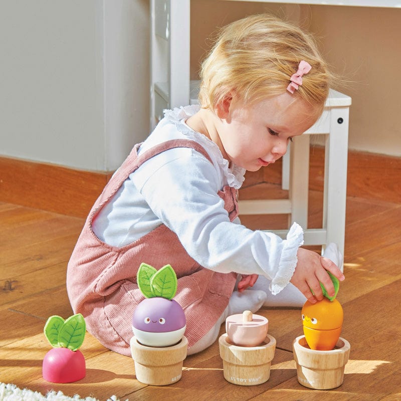 Le Toy Van In the Kitchen Petilou Stacking Veggies