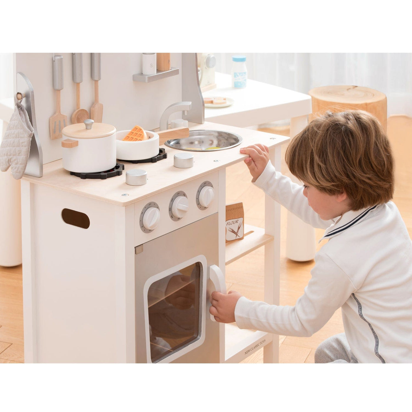 New Classic Toys In the Kitchen Classic White Kitchenette with Accessories