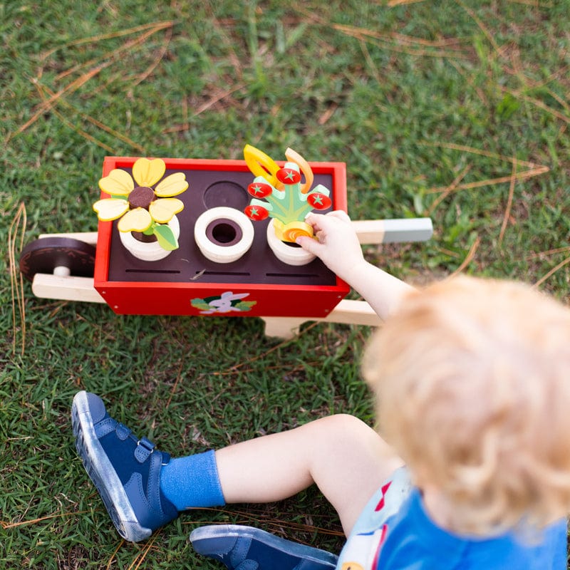 Tender Leaf Toys Pretend Play Tender Leaf Garden Wheelbarrow Set