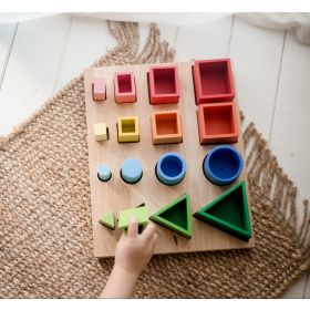 QToys 3D sorting and nesting board